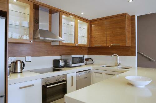 Apartamento Marine Square Luxury Holiday Suites