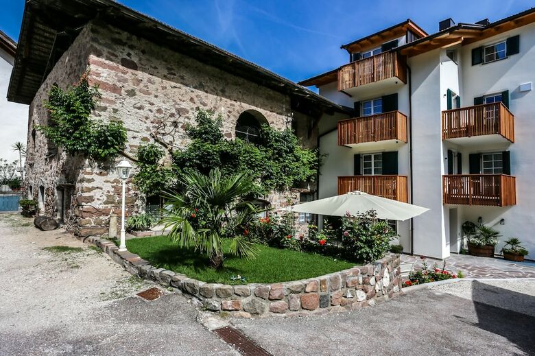 Hotel Tyrol