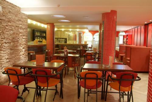 Hotel Caba�as