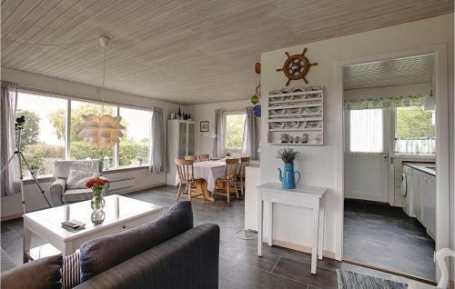 Holiday Home Kr�lle Borravej Allinge III