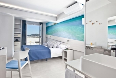 Hotel Ryans Marina