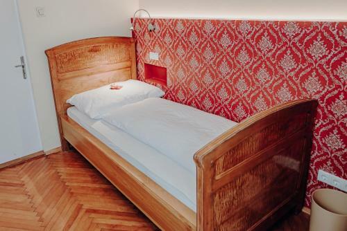 Hostal Gasthof Eberhard - Hof, Wirtshaus & Herberge