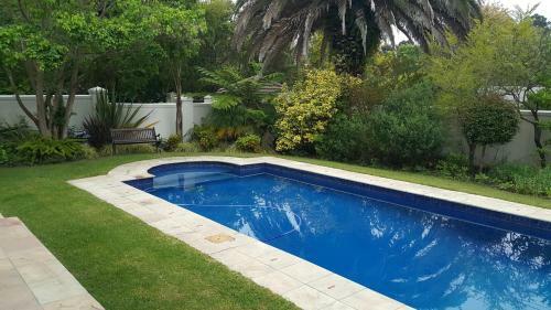 Hostal Cherry Berry Guest House