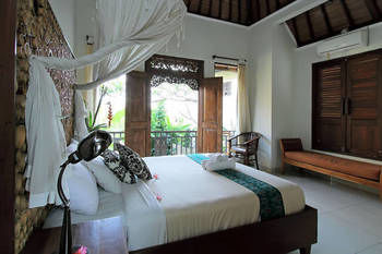 Hostal Gusde House & Villa