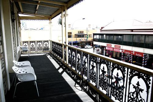 Glenelg Beach Hostel