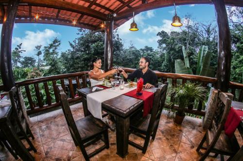 Hotel Rancho Cerro Azul