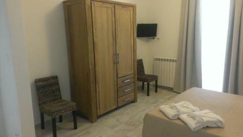 Hostal La Spezia Holidays' Rooms