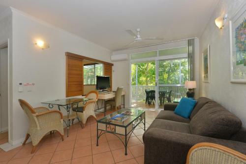 Aparthotel Coral Apartments