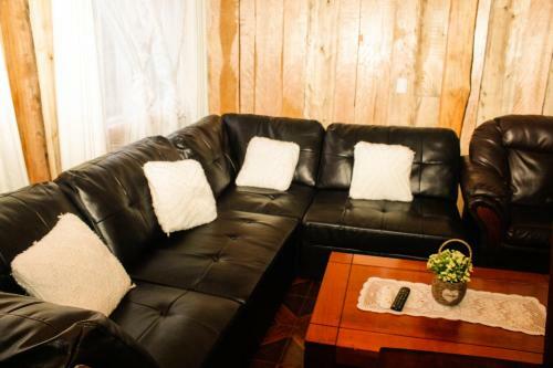 Hostal Caba�as Pehuen Neltume