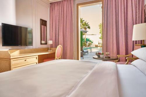 The Palace Boutique Hotel