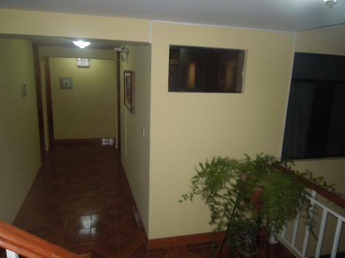 Hostal Family House