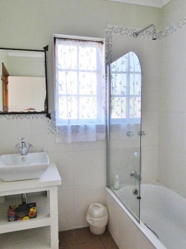 Umbrella Tree B&B