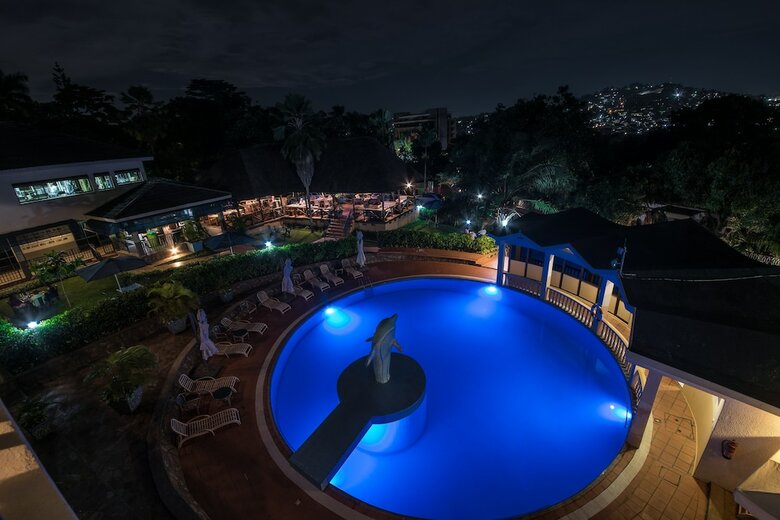 Hotel Dolphin Suites
