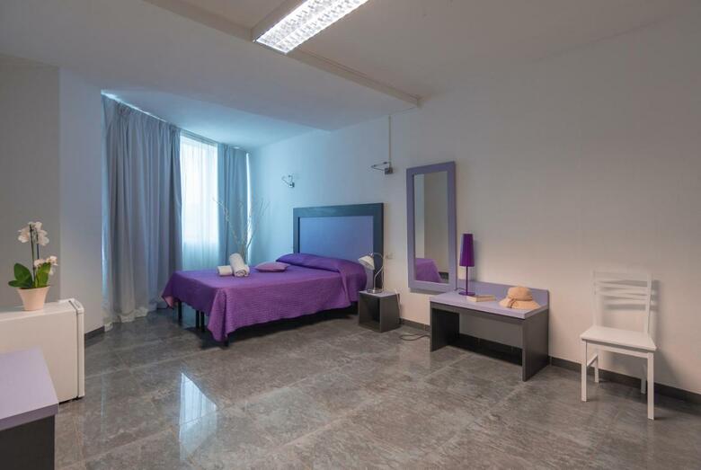 Hostal Delta Dream Centro Soggiorno Studi