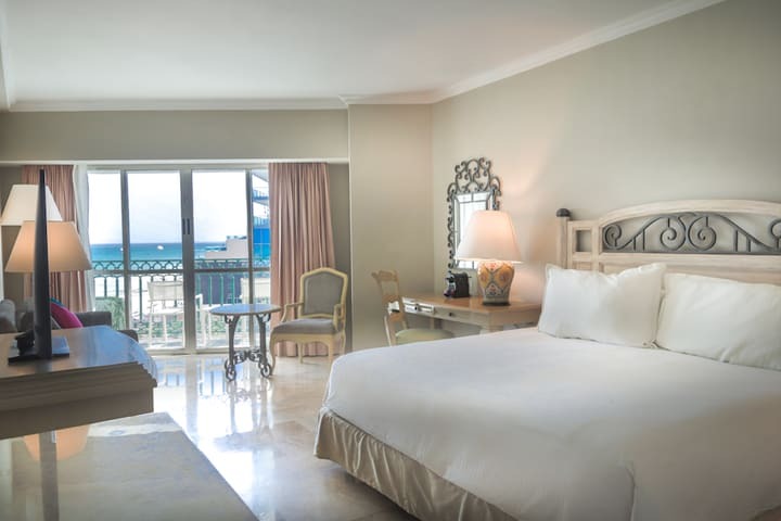 Hotel Sandos Cancun Luxury Experience