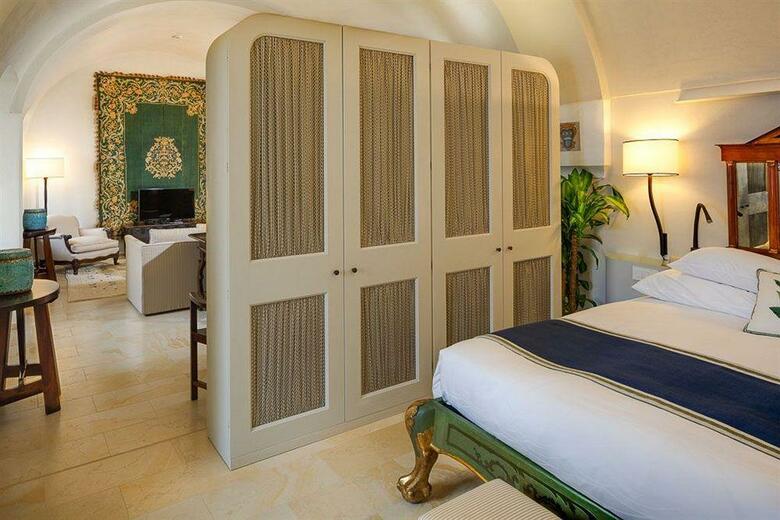 Monastero Santa Rosa Hotel & Spa
