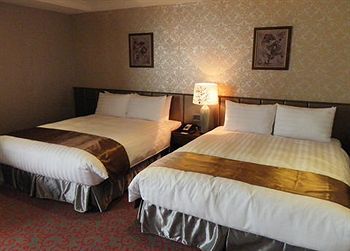 Grand City Hotel