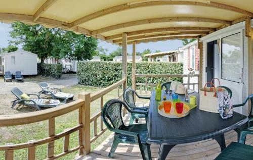Camping Les Blancs Ch�nes