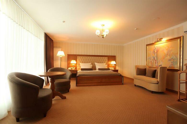 Hotel Nadia