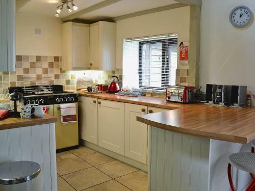Oak Cottage