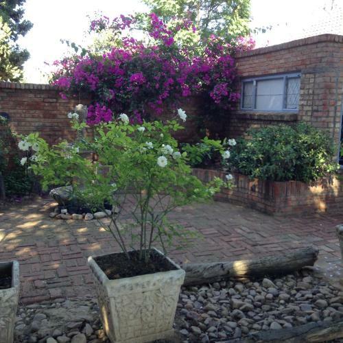Hostal Gerald's Gift Guest House