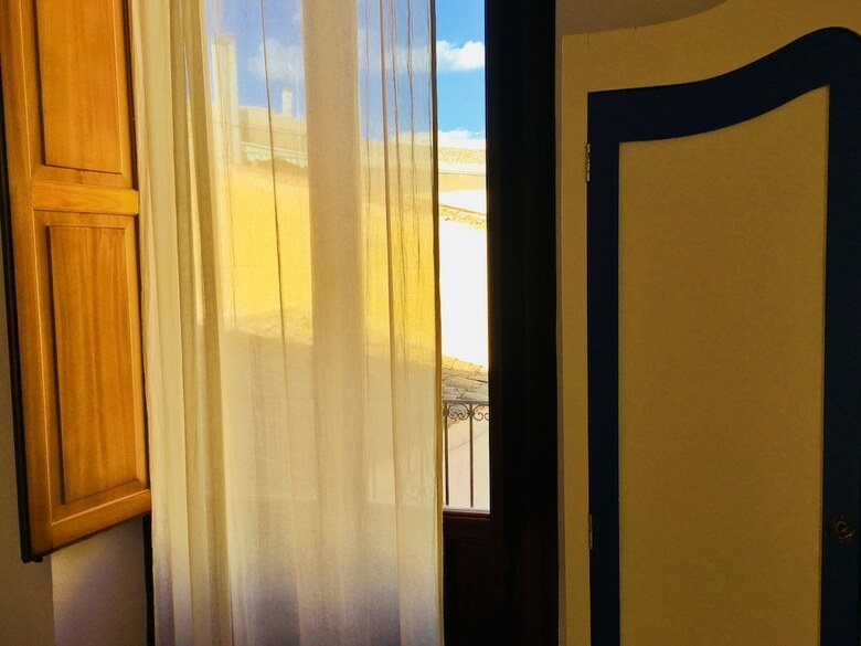 Hostal Esagono Monello