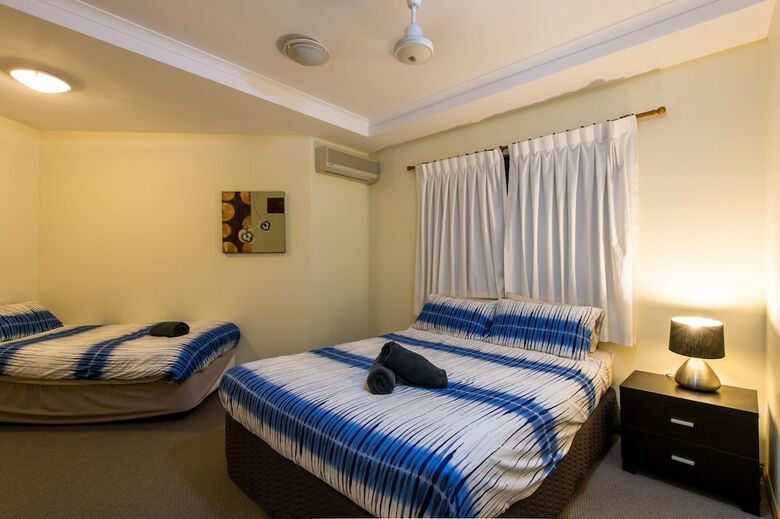 Apartamentos Waves