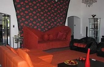 Hotel Days At Sea Beach Lodge