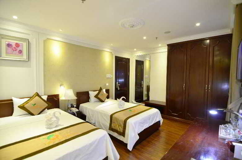Orange Hotel
