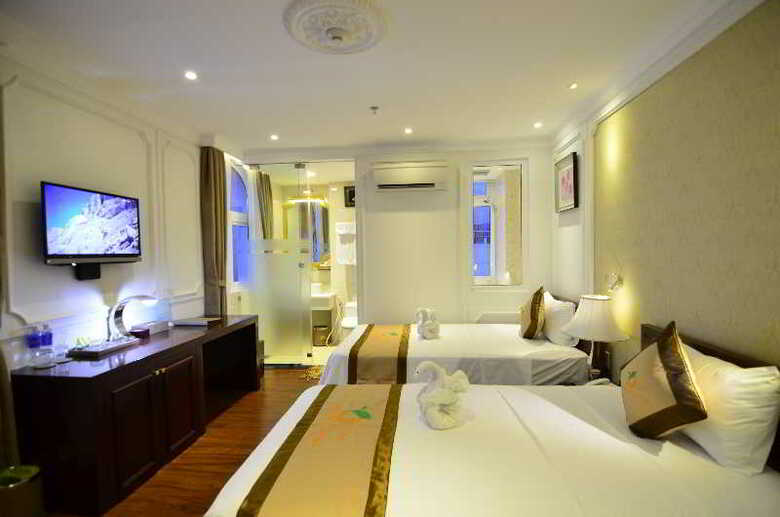Orange Hotel