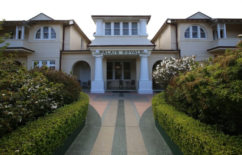Hotel Palais Royale
