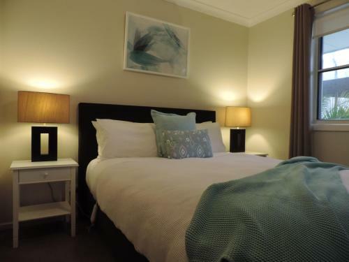 Westwood Lodge Apartments