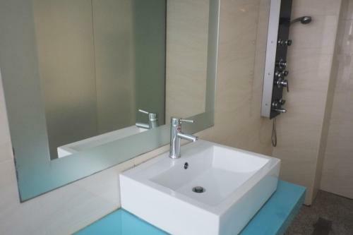 Walker Hotel - Zhengyi