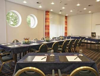 Ramada Hotel Huerth-koeln