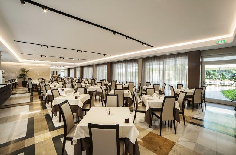 Hotel Bisesti