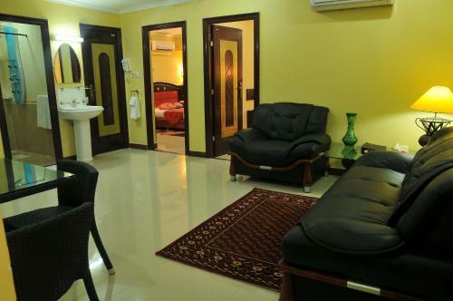 Urban Rose Hotel & Apartments