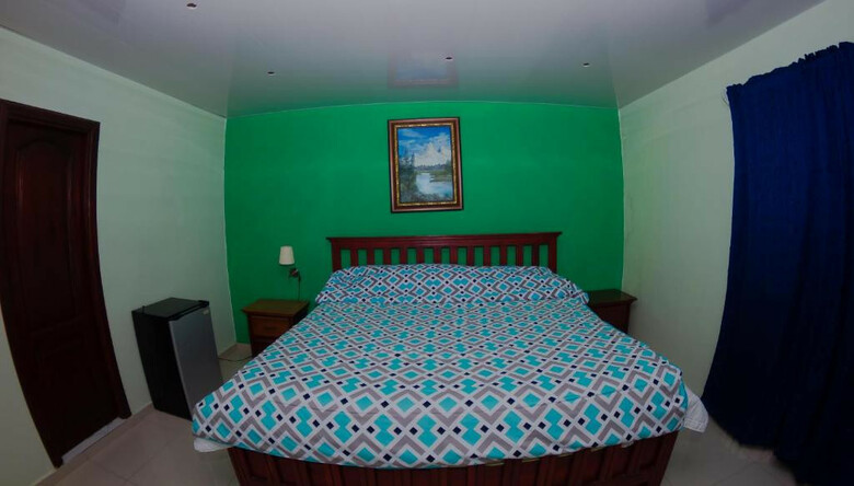 Hotel Renacer