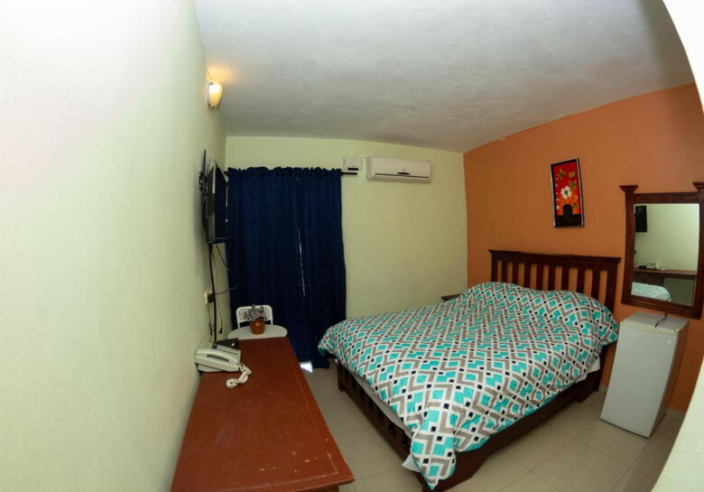 Hotel Renacer