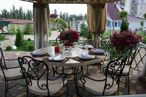 Sofievsky Posad Hotel