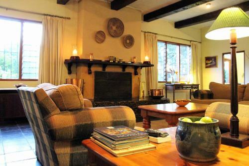 Hostal Laughing Waters Guest House