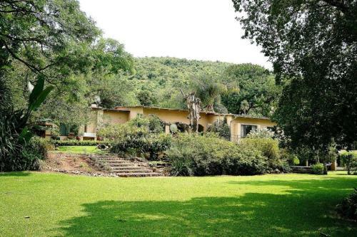 Hostal Laughing Waters Guest House