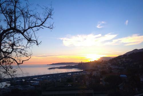 Apartamento L'estoril Garavan