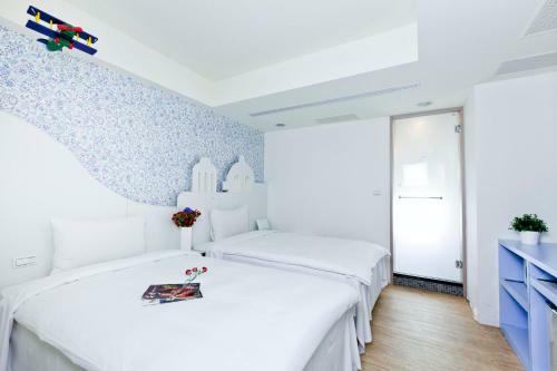 The Longstay Hotel
