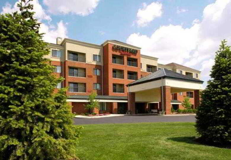 Hotel Courtyard By Marriott Akron Stow