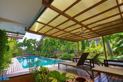 Rock Villa