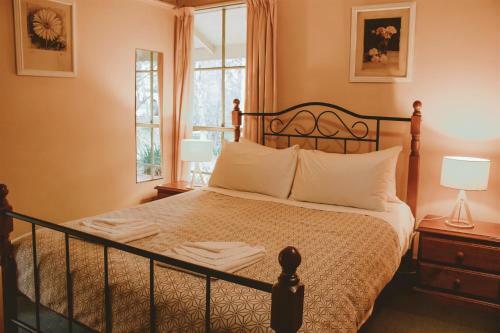 Hostal Kalimna Woods Cottages