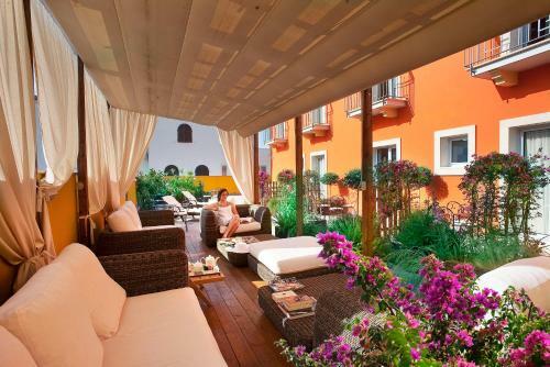 Marin Hotel