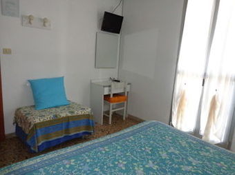 Hotel Lora