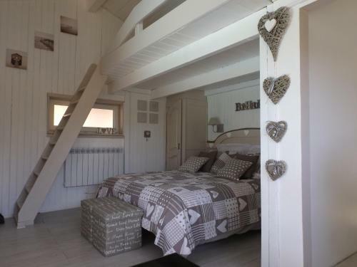 Bed & Breakfast Gite Les Bois 1
