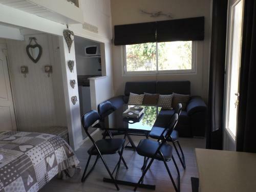 Bed & Breakfast Gite Les Bois 1